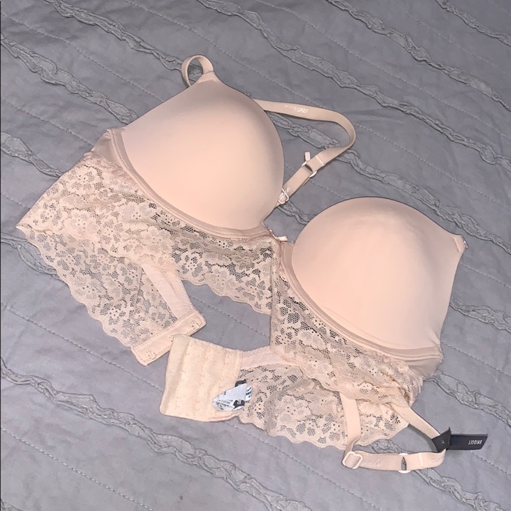 Aerie Nude Bra w/ lace detailing